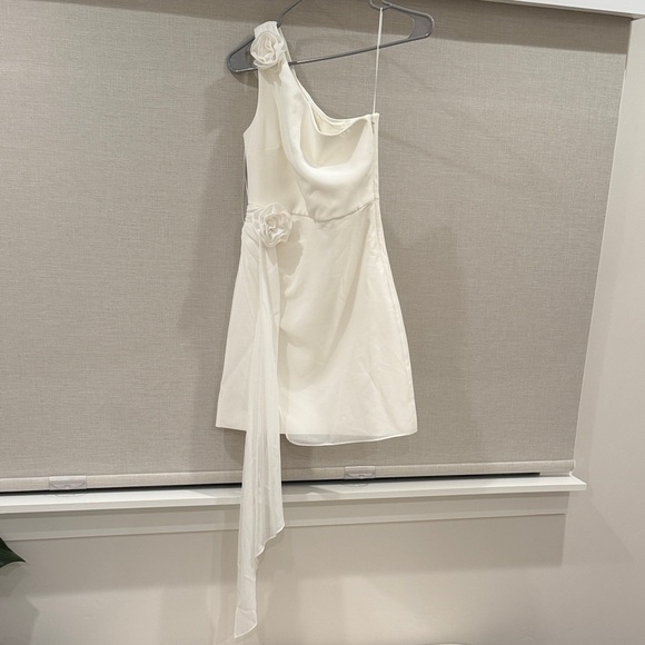 Likely Dresses & Skirts - Likely White One-Shoulder Dress with Floral Detail
